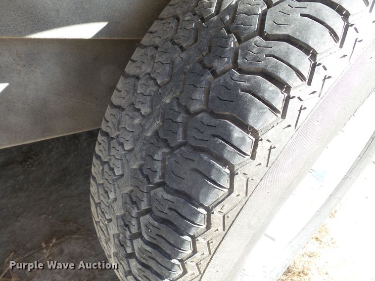 image for item DE7930 2008 Haulmark JS085X28WT3 enclosed cargo trailer