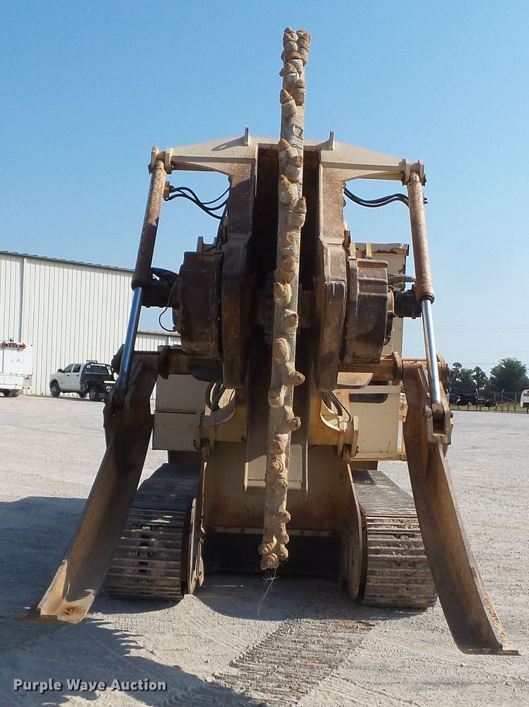 image for item DE7992 1999 Tesmec TRS1075 rock saw