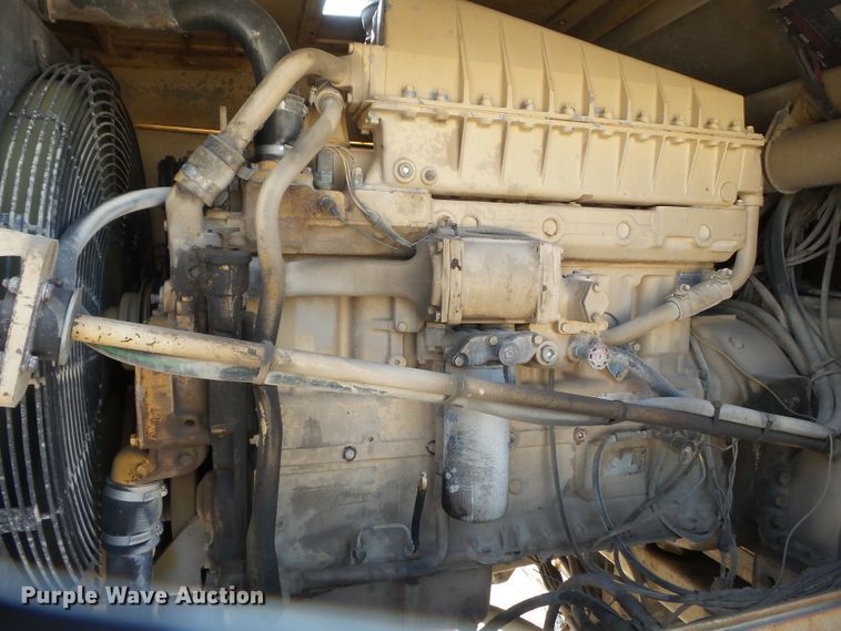 image for item DE7992 1999 Tesmec TRS1075 rock saw