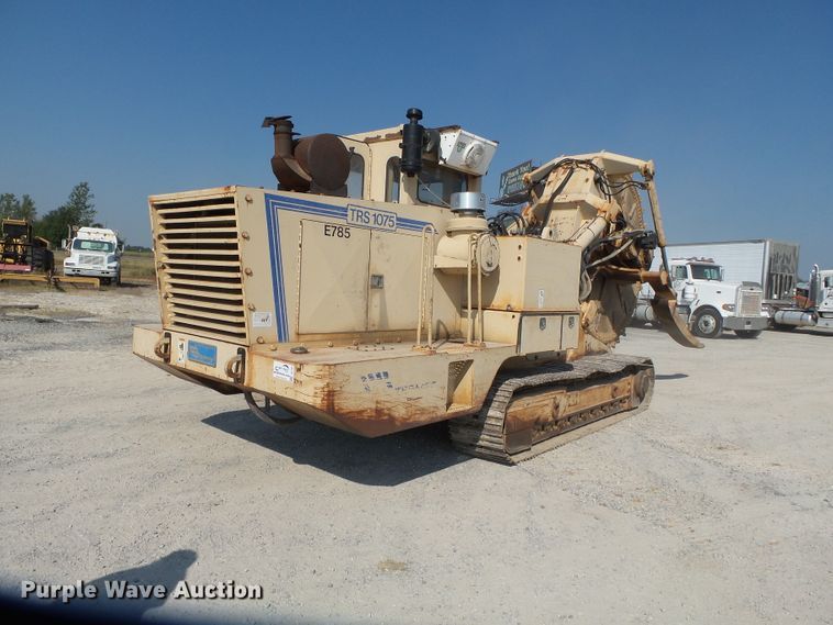 image for item DE7992 1999 Tesmec TRS1075 rock saw