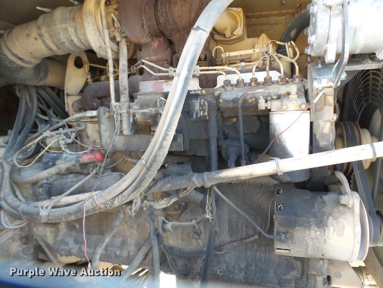 image for item DE7992 1999 Tesmec TRS1075 rock saw