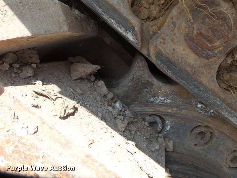 image for item DE7992 1999 Tesmec TRS1075 rock saw