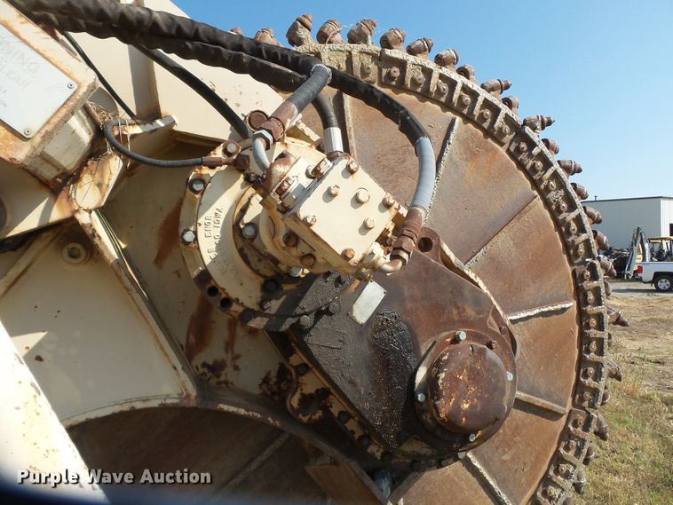 image for item DE7993 1992 Tesmec TRS900 rock saw