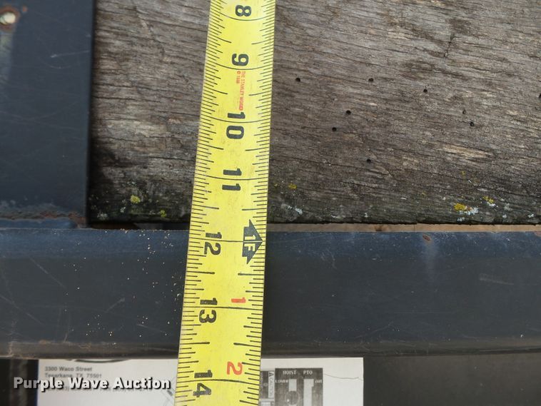 image for item DE7994 2006 International 4200 dump truck