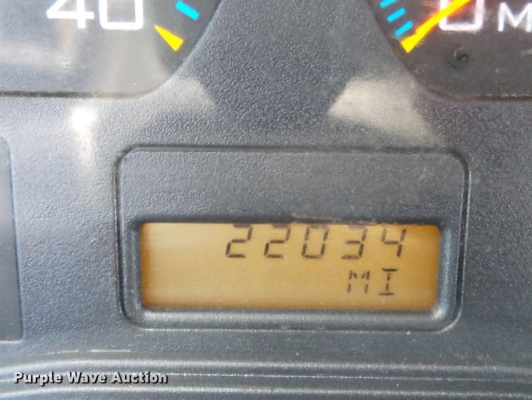 image for item DE7994 2006 International 4200 dump truck