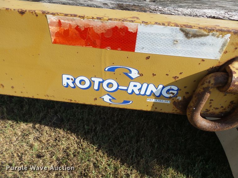 image for item DE7996 2007 Eager Beaver 20XPT equipment trailer