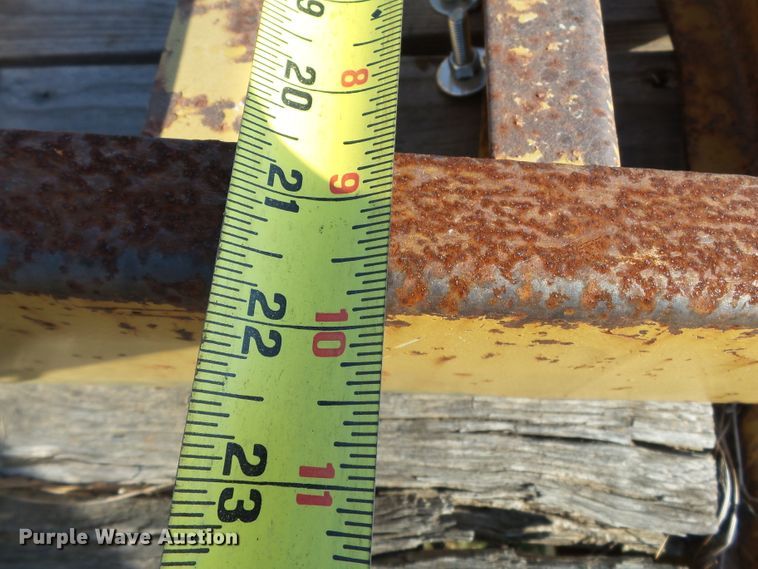 image for item DE7996 2007 Eager Beaver 20XPT equipment trailer