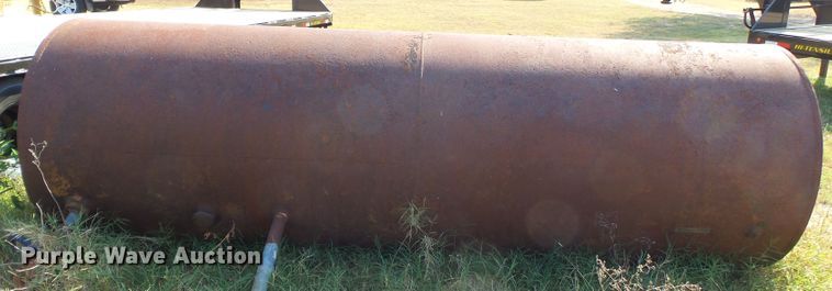 image for item DE7997 Fuel tank