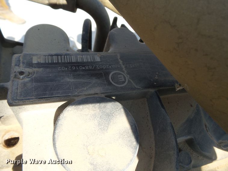 image for item DE7998 2006 Ditch Witch RT45 trencher