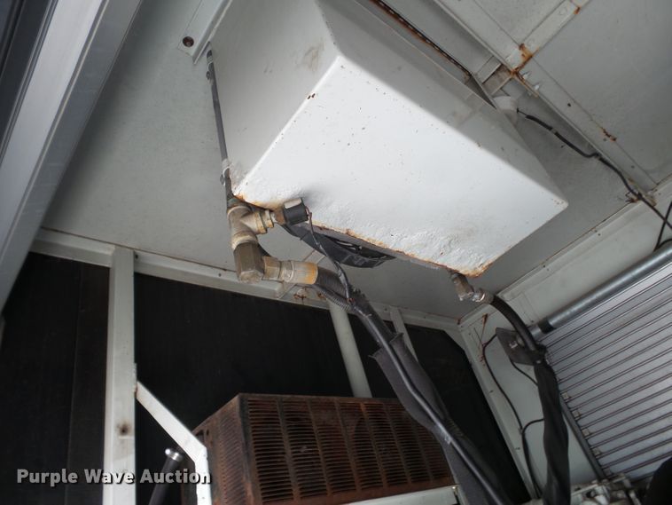 image for item DE7999 2002 International 4900 sewer jetter truck