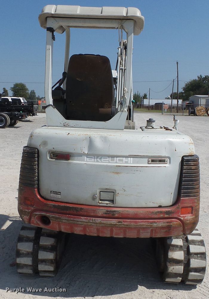 image for item DE8002 2005 Takeuchi TB135 mini excavator