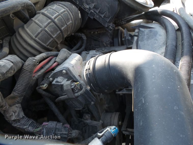 image for item DE8003 2009 Chevrolet C5500 bucket truck