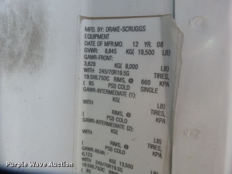 image for item DE8003 2009 Chevrolet C5500 bucket truck