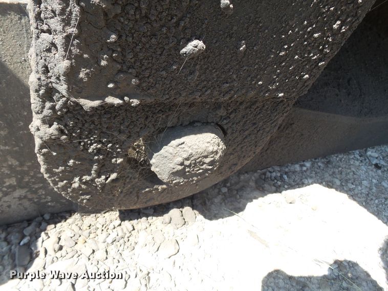 image for item DE8005 1999 Eager Beaver 50GSL/3 lowboy equipment trailer