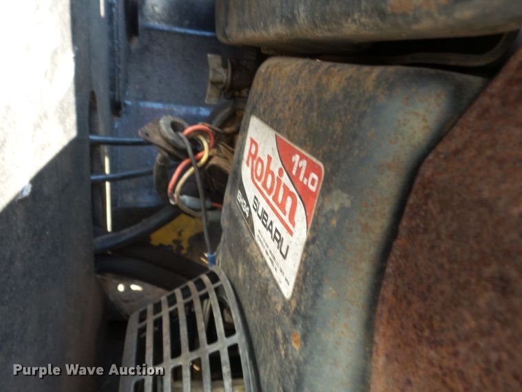 image for item DE8005 1999 Eager Beaver 50GSL/3 lowboy equipment trailer