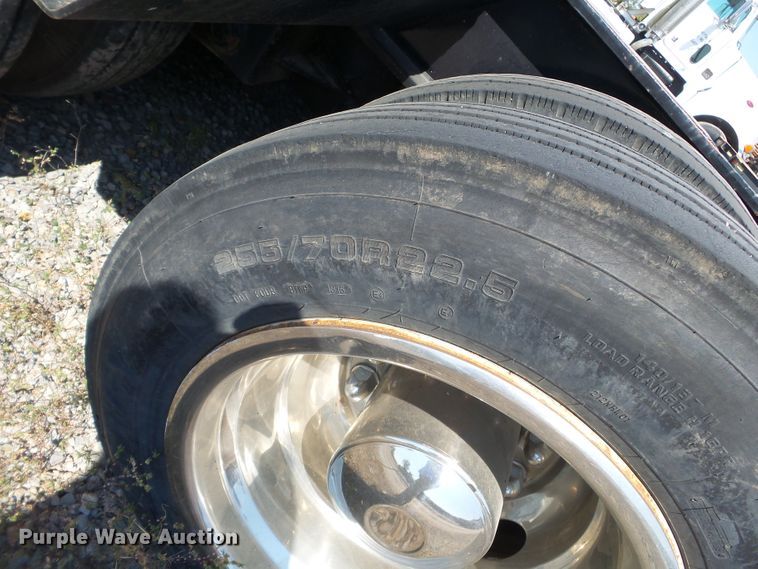 image for item DE8005 1999 Eager Beaver 50GSL/3 lowboy equipment trailer