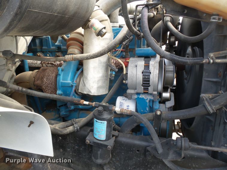 image for item DE8007 2000 International 4900 sewer rodder truck