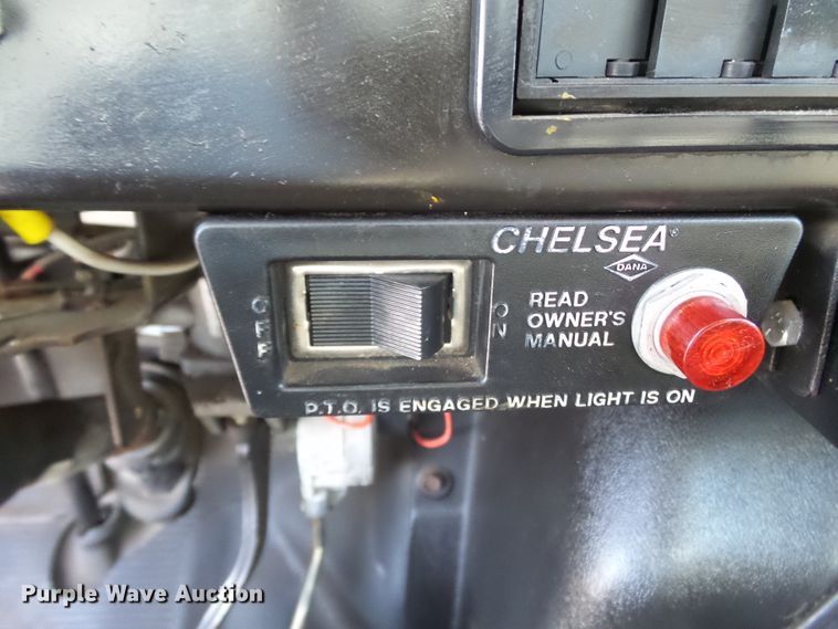 image for item DE8007 2000 International 4900 sewer rodder truck