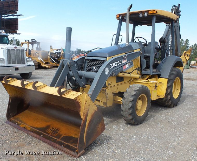 image for item DE8009 2007 John Deere 310SJ backhoe