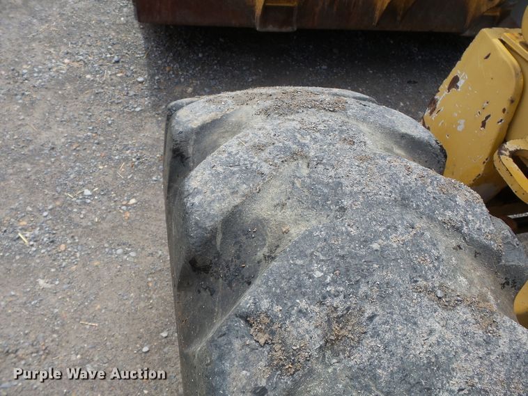 image for item DE8009 2007 John Deere 310SJ backhoe