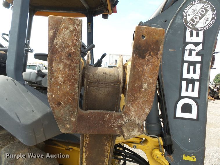 image for item DE8009 2007 John Deere 310SJ backhoe