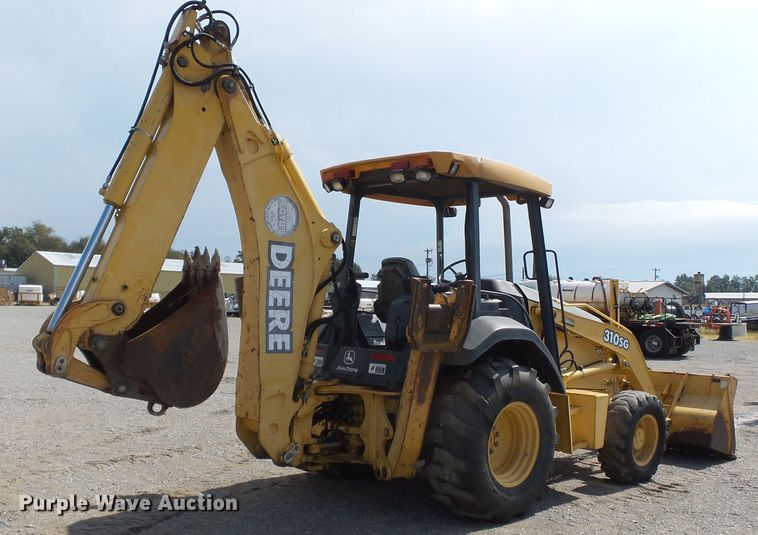 image for item DE8010 2005 John Deere 310SG backhoe