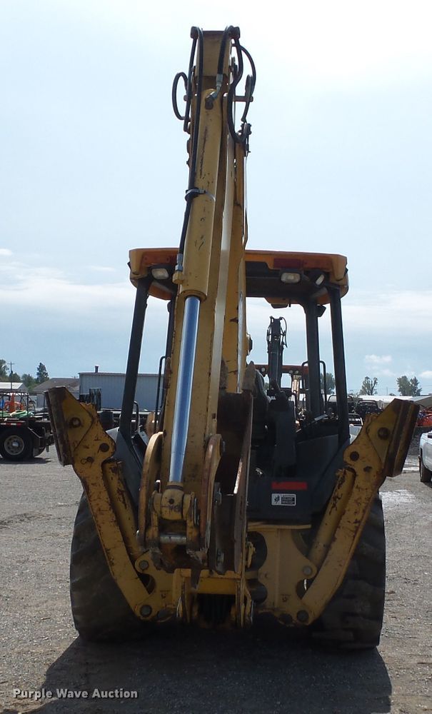 image for item DE8010 2005 John Deere 310SG backhoe