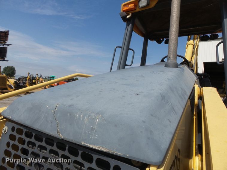 image for item DE8010 2005 John Deere 310SG backhoe