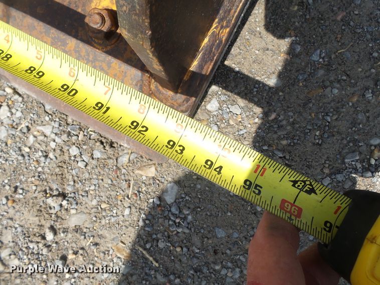 image for item DE8010 2005 John Deere 310SG backhoe