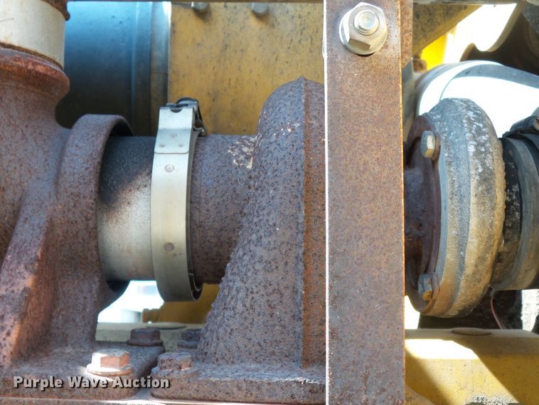 image for item DE8010 2005 John Deere 310SG backhoe