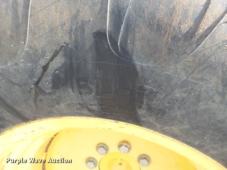 image for item DE8010 2005 John Deere 310SG backhoe