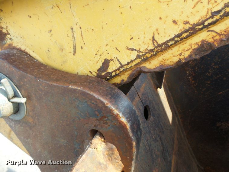 image for item DE8010 2005 John Deere 310SG backhoe