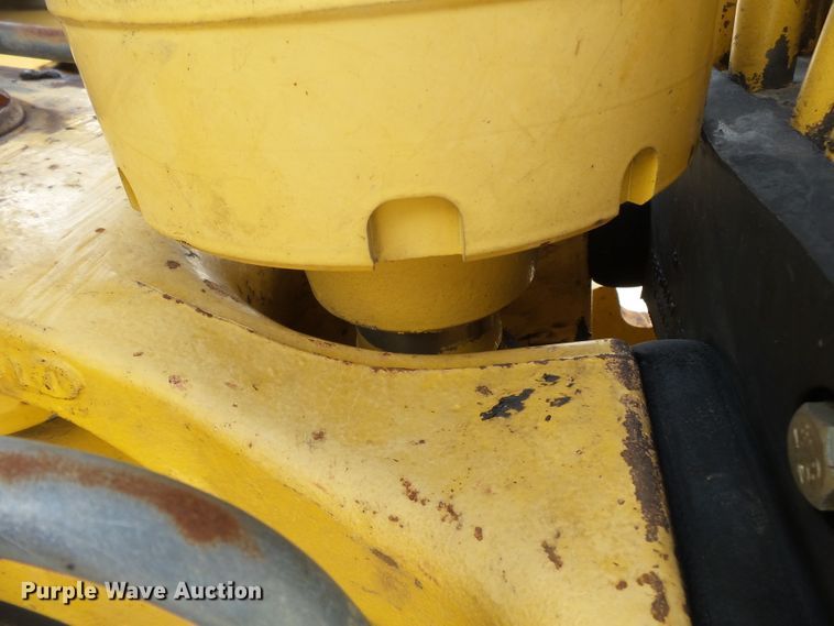 image for item DE8010 2005 John Deere 310SG backhoe