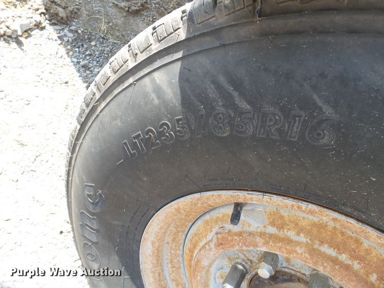 image for item DE8011 2005 Ingersoll Rand VHP400W1R air compressor