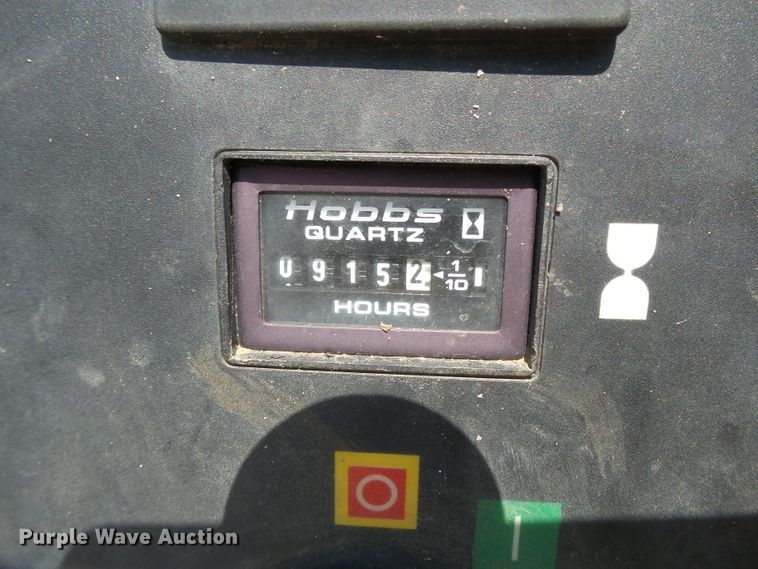 image for item DE8011 2005 Ingersoll Rand VHP400W1R air compressor