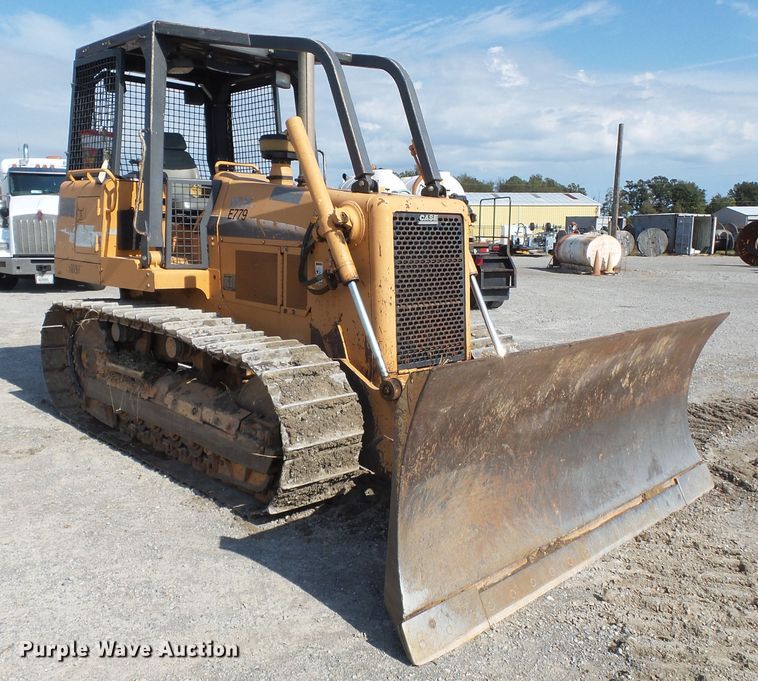 image for item DE8013 2005 Case 1150H LT dozer