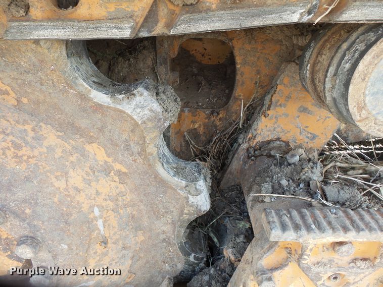 image for item DE8013 2005 Case 1150H LT dozer