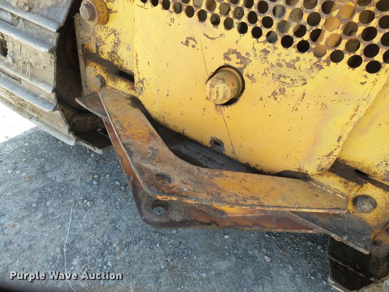 image for item DE8013 2005 Case 1150H LT dozer