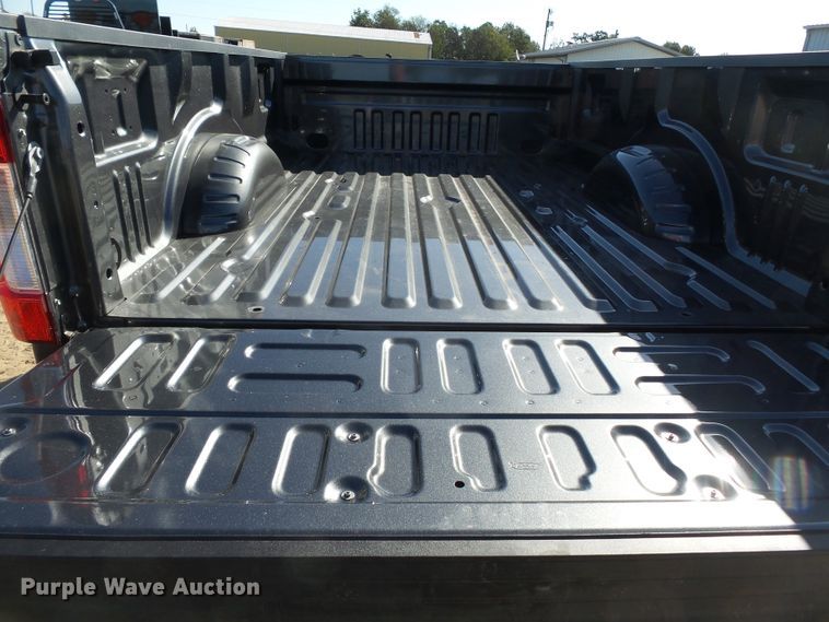 image for item DE8014 2019 Ford F350 pickup truck bed