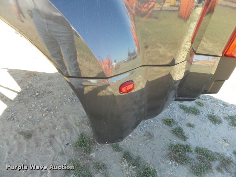 image for item DE8014 2019 Ford F350 pickup truck bed