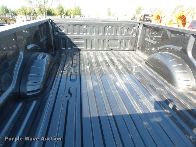 image for item DE8015 2019 Ford F250 pickup truck bed