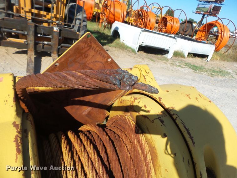 image for item DE8017 Carco 80PSF1100 winch