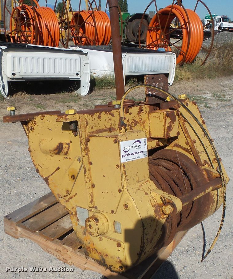 image for item DE8020 Dozer winch