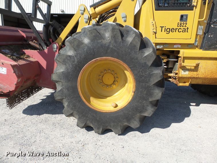 image for item DE8023 2007 Tigercat M726E mulcher