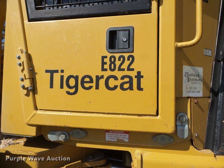 image for item DE8023 2007 Tigercat M726E mulcher
