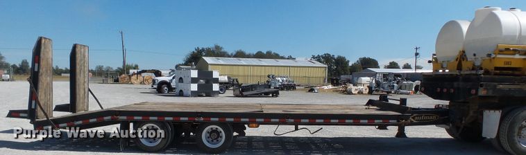 image for item DE8024 2013 Kaufman equipment trailer