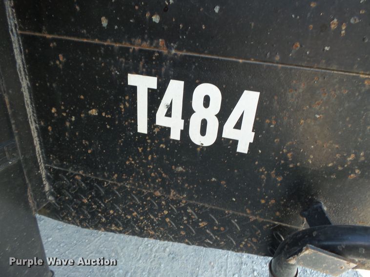 image for item DE8024 2013 Kaufman equipment trailer