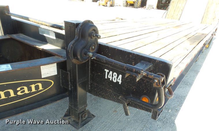 image for item DE8024 2013 Kaufman equipment trailer