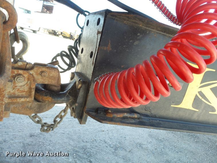 image for item DE8024 2013 Kaufman equipment trailer