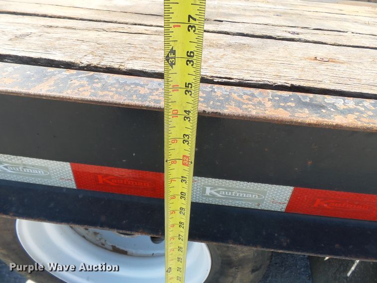 image for item DE8024 2013 Kaufman equipment trailer